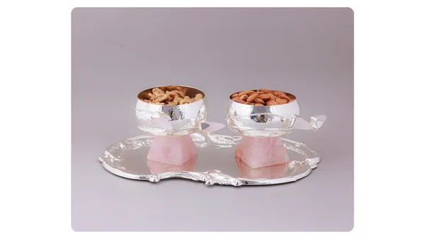 Elegant_Silver-Plated_Serving_Tray_With_Two_Bowls_And_Rose_Quartz_Accents