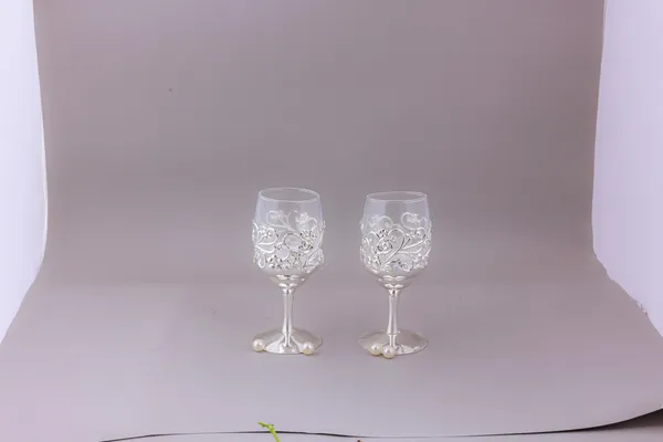 Decorative_Silver_Floral_Wine_Glasses_Set_Of_2_-_Elegant_Crystal_Goblets