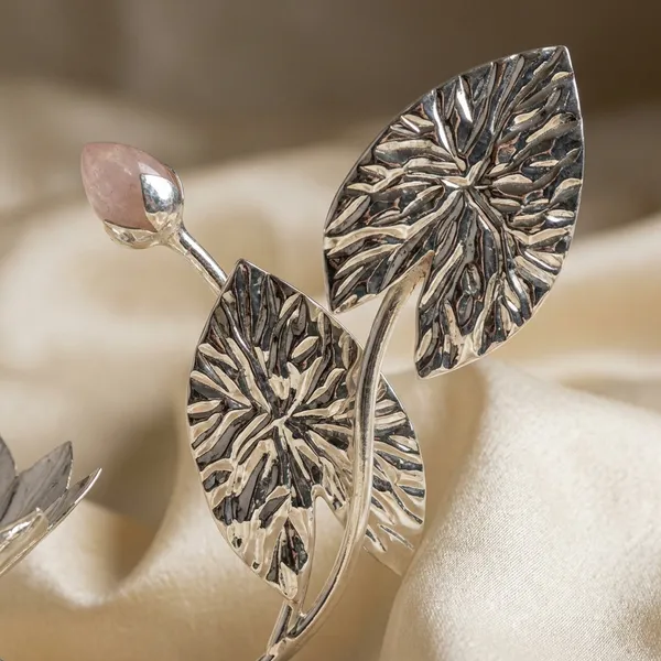 Crystal_Butterfly_And_Lotus_Flower_Decorative_Showpiece