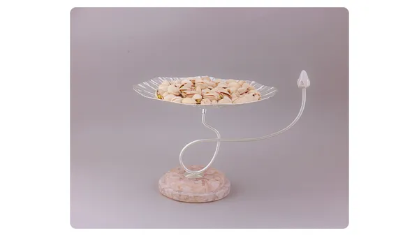 Elegant_Wire_Fruit_Bowl_With_Pink_Marble_Base