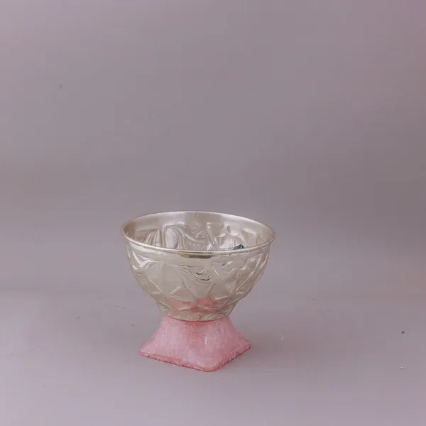Crystal_Glass_Dessert_Bowl_With_Pink_Stand