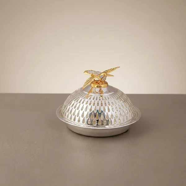 Tray_With_Honey_Bird_Dome_-_Small_Size_Silver-Plated_Decorative_Serving_Tray