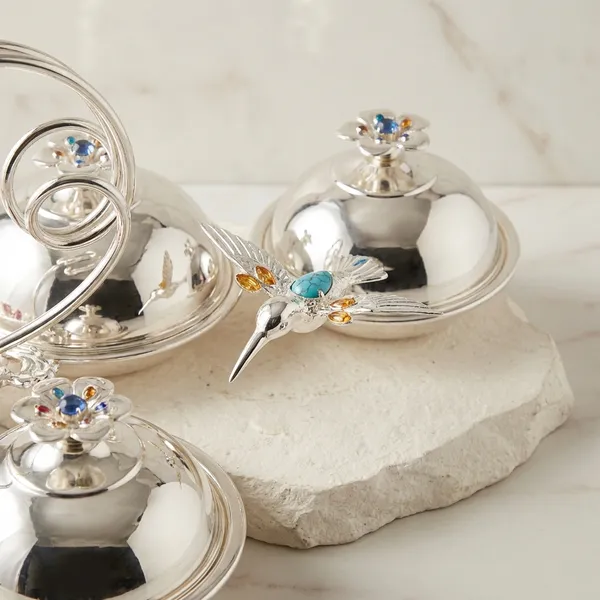 Seashell_Platter_With_Two_Serving_Bowls_-_Silver_Finish