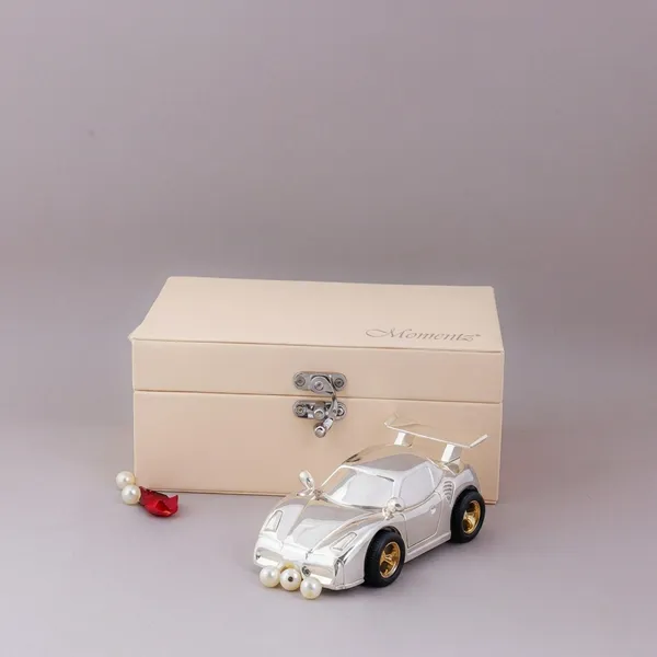Disney_Wedding_Dream_Tomica_Jewelry_Box_With_White_Car