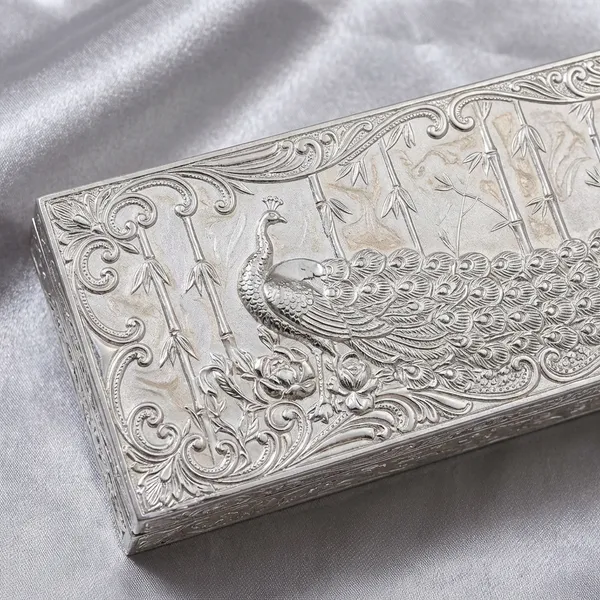 Peacock_Box_-_Decorative_Silver_Metal_Storage_Box