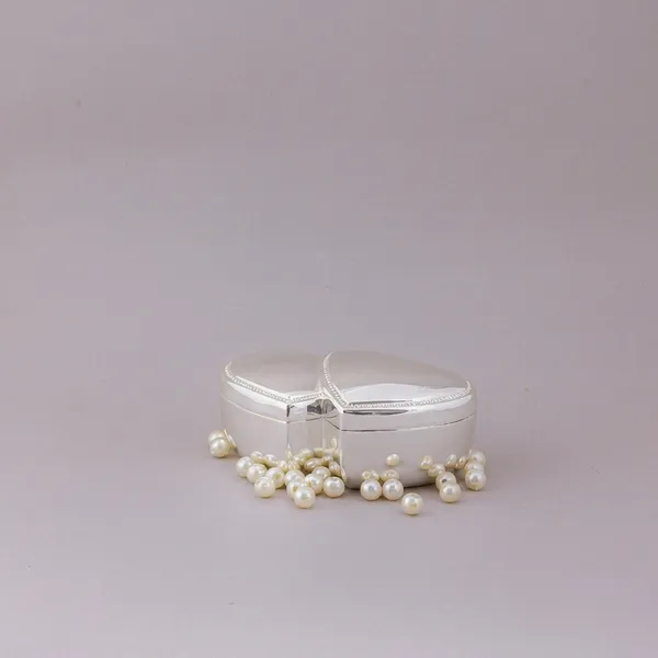 Double_Heart_Silver_Jewellery_Box_-_Premium_Storage_For_Your_Precious_Accessories