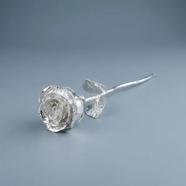 Auriesta_Silver_Rose_-_Handcrafted_Metal_Flower_Showpiece