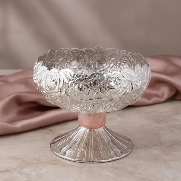 Rose_Belly_Bowl_With_Pink_Stone_Decoration