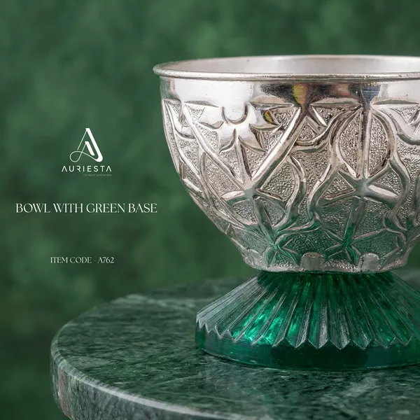 Bowl_With_Green_Base_-_Auriesta
