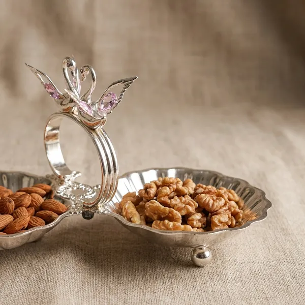 Decorative_Twin_Bowl_Serving_Tray_With_Crystal_Bird