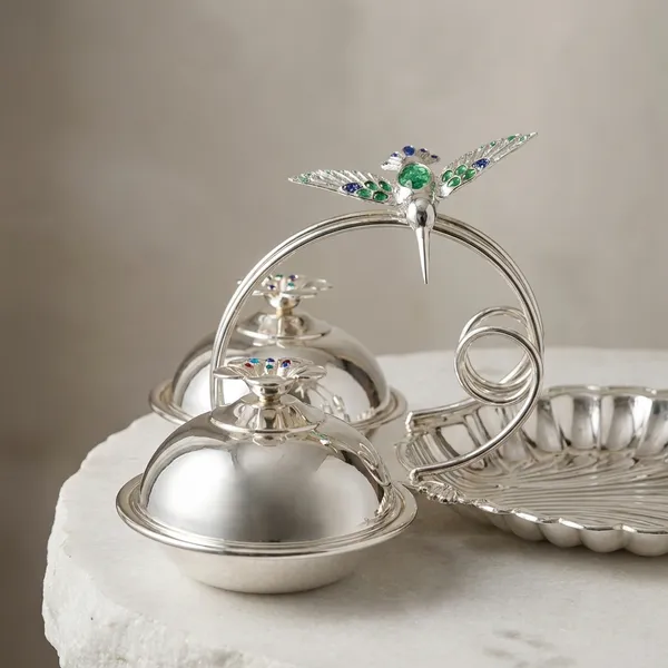Elegant_Silver-Plated_Fruit_Serving_Tray_With_Dragonfly_Accent_And_Dome_Cover