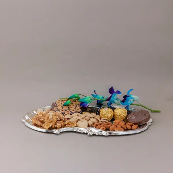 Arista_Premium_Oval_Serving_Platter_With_Decorative_Edge