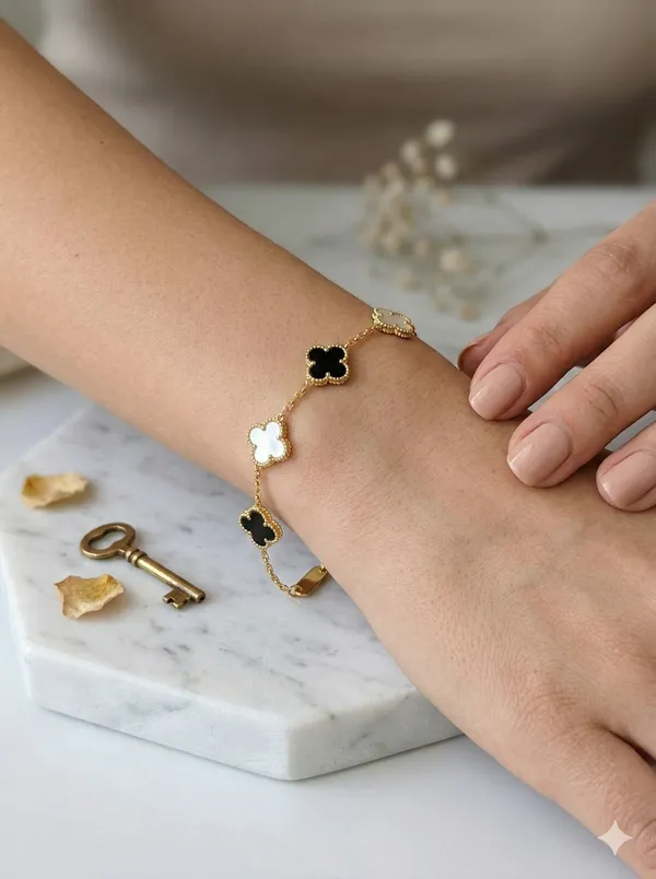 Midnight_Bloom_Lucky_Four_Leaf_Clover_18K_Gold_Tone_Titanium_Steel_Anti_Tarnish_Waterproof_Hypoallergenic_Lifeproof_Bracelet_For_Women