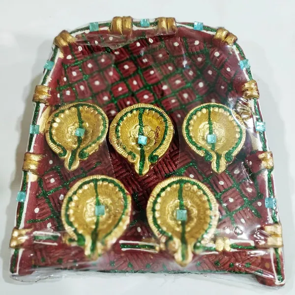 Red_Traders_Handmade_Teracotta_Clay_Decorative_Diya_Supdi_Shaped_With_5_Diyas_And_Ganeshji_Laxmiji_Statue_Ideal_For_Gifting_On_Diwali_Home_Decoration_Diwali_Diyas_For_Home_Decoration