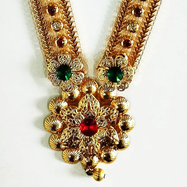 Gold_Kanthi_Necklace_For_God_Goddess_Divine_Celebrations_Decoration_And_Gifting_Puja_Accessories_For_Ganpati_Navrati_Diwali_And_Other_Hindu_Festivals_Flower_8_Inch