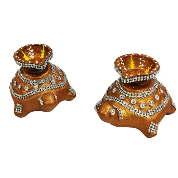 Gold_Diwali_Diya_Tortoise_Shape_Handmade_Teracotta_Clay_Diya_With_Silver_Decoration_Set_Of_2_10_Free_Tea_Ligth_Wax_Candles_Ideal_For_Diwali_Gifting_Home_Decoration