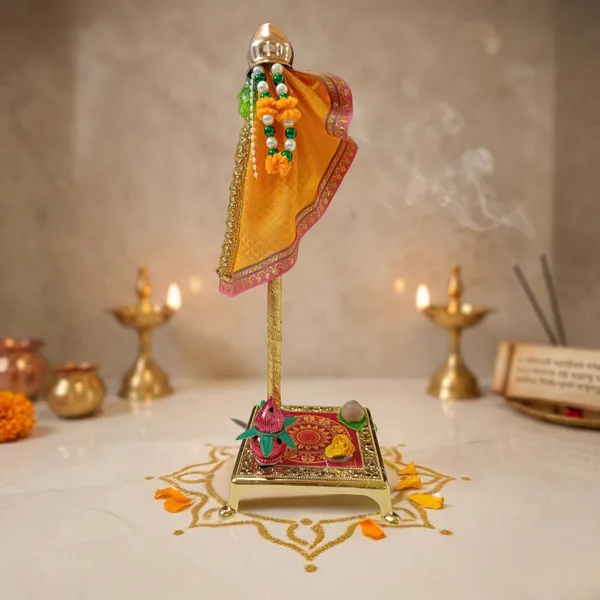 Yellow_Peshwai_Readymade_Gudi_with_Decoactive_Chowki_|_Table_Top_Gudi_for_Gudi_Pada_Puja_and_Decoration_in_Gift_Box_Packaging