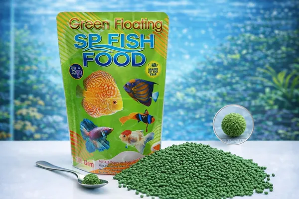 Green_Floating_Premium_Aquatic_Pellets_For_Tropical_Fish_100_grm
