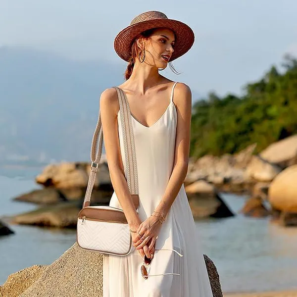 White_Pu_Leather_Vienna_City_Handbag_For_Women