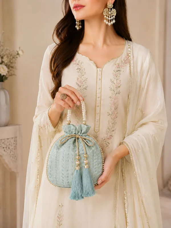 Exquisite_Traditional_Wedding_Purse_Embroidered_Potli_Bag