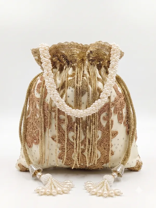 Gold_Embroidered_Elegant_Pearl_Handle_Potli