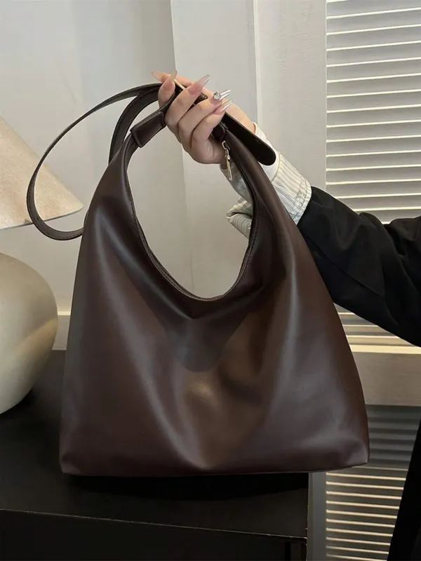 Coffee_Smooth_Leather_Shoulder_Bag_Lightweight_Hobo_Bag_for_Women