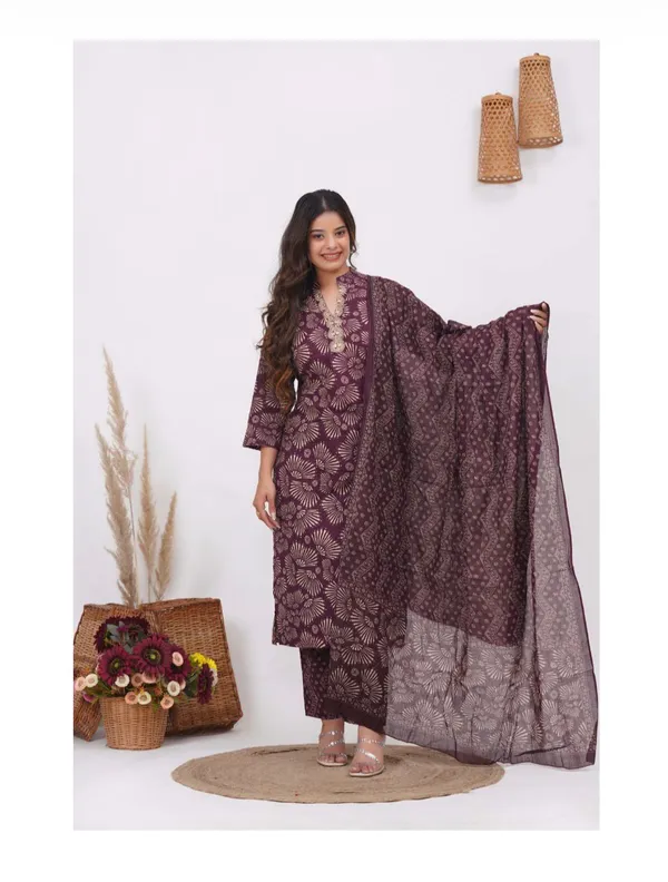 Maroon_Cotton_Printed_Suit_Set_For_Women