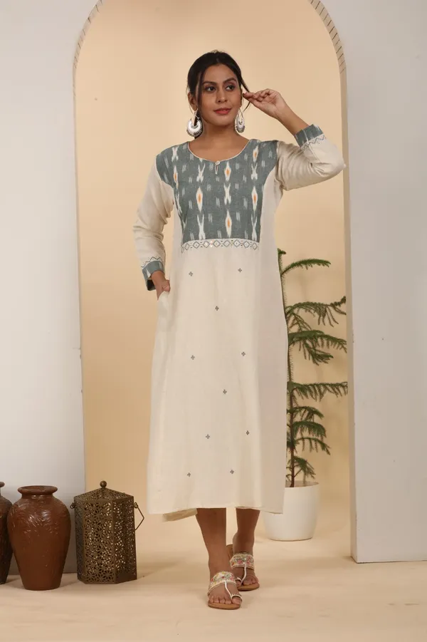 Ivory_Ikat_Fusion_Kurti