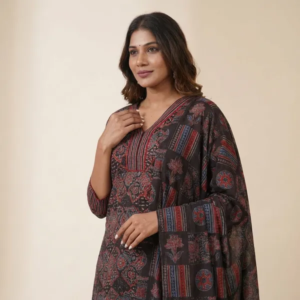 Blue_Cotton_Printed_Suit_Set_For_Women