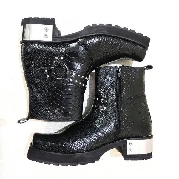Brogan_Boots_Ironhide