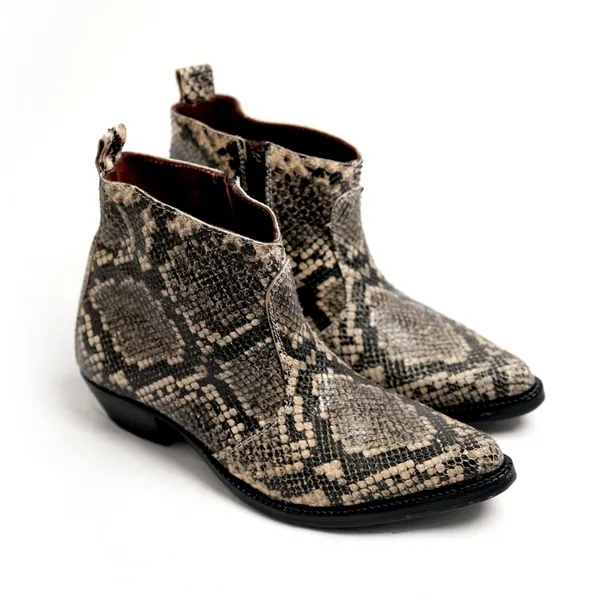 Brogan_Boots_Leather_Multi_colour_Rattler_Shoes