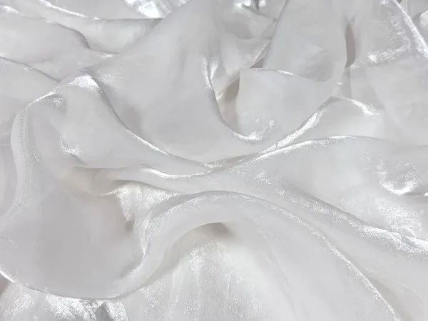 White_Plain_Soft_Fendi_Silk_Fabric_(Price_Per_Meter)