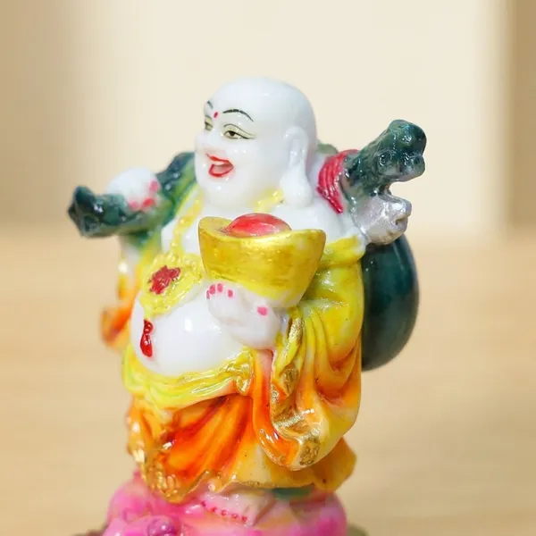 Resin_Glossy_Religious_Buddha_Statue_For_Home_Decor