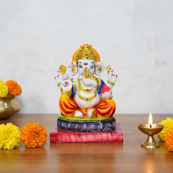 Resin_Glossy_Religious_Ganesha_Statue_For_Home_Decor