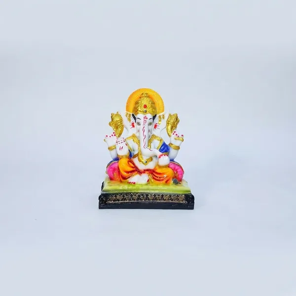Resin_Glossy_Religious_Ganesha_Statue_For_Home_Decor