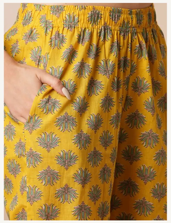 Yellow_Cotton_Blend_Premium_Hazel_Kurti_Set_For_Women