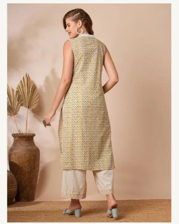 Beige_Cotton_Blend_Premium_Sana_Kurti_Set_For_Women