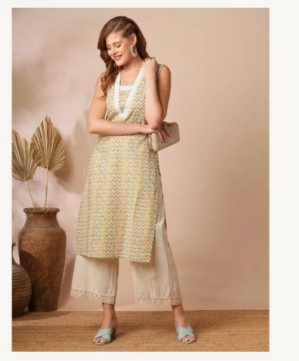 Beige_Cotton_Blend_Premium_Sana_Kurti_Set_For_Women