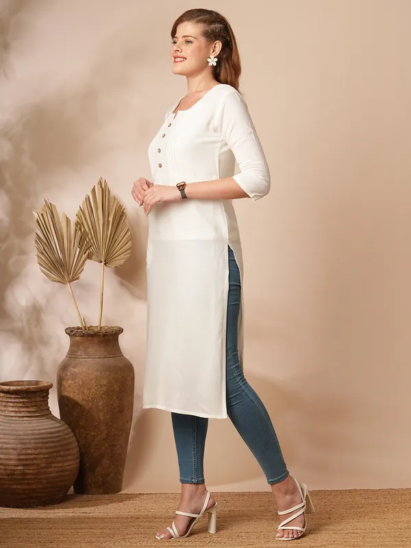 White_Cotton_Rayon_Premium_Snowdrop_Kurti_For_Women