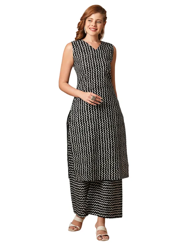 Black_Cotton_Blend_Premium_Anya_Kurti_Set_For_Women