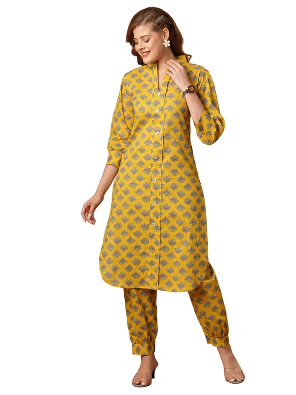 Yellow_Cotton_Blend_Premium_Hazel_Kurti_Set_For_Women