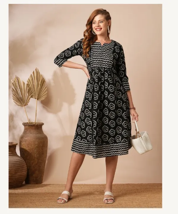 Black_Cotton_Blend_Premium_Saloni_Dress_For_Women