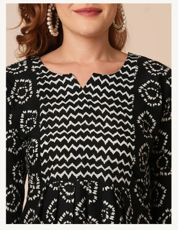 Black_Cotton_Blend_Premium_Saloni_Dress_For_Women