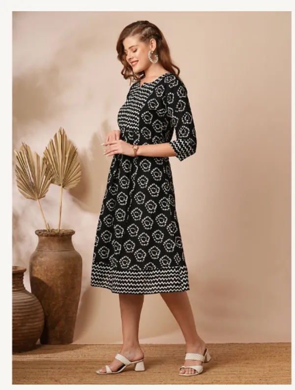 Black_Cotton_Blend_Premium_Saloni_Dress_For_Women