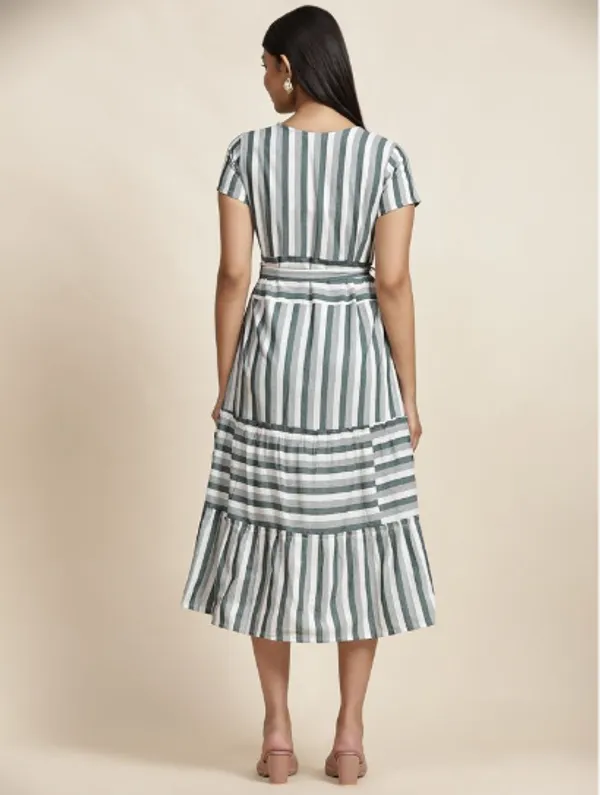 Black_And_White_Cotton_Blend_Premium_Tina_Dress_For_Women
