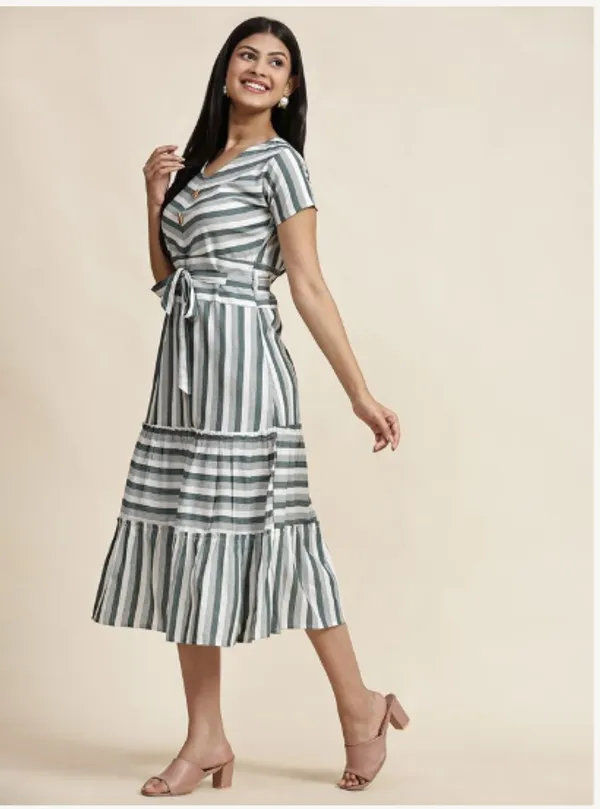 Black_And_White_Cotton_Blend_Premium_Tina_Dress_For_Women
