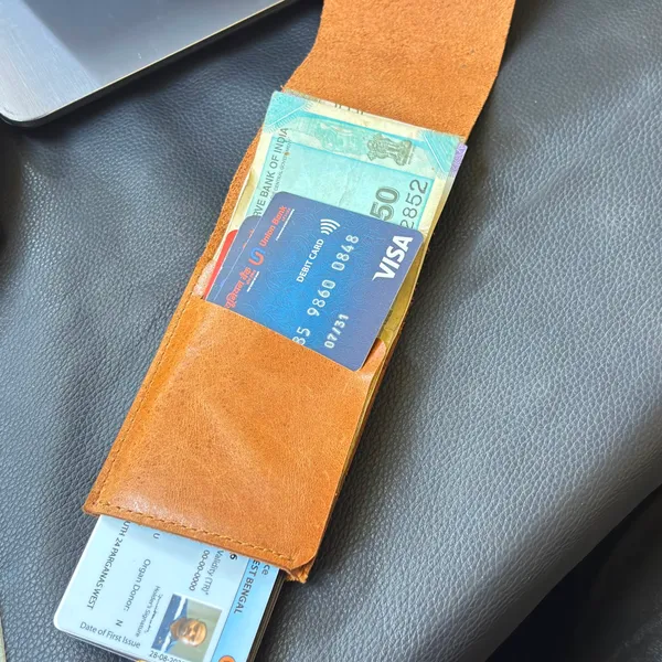 Tierra__Tan_leather_flip_wallet