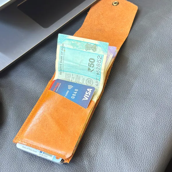 Tierra__Tan_leather_flip_wallet