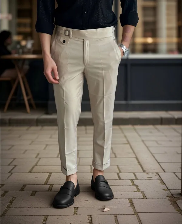 Beige_Single_Pleated_Buckle_Gurkha_Pants