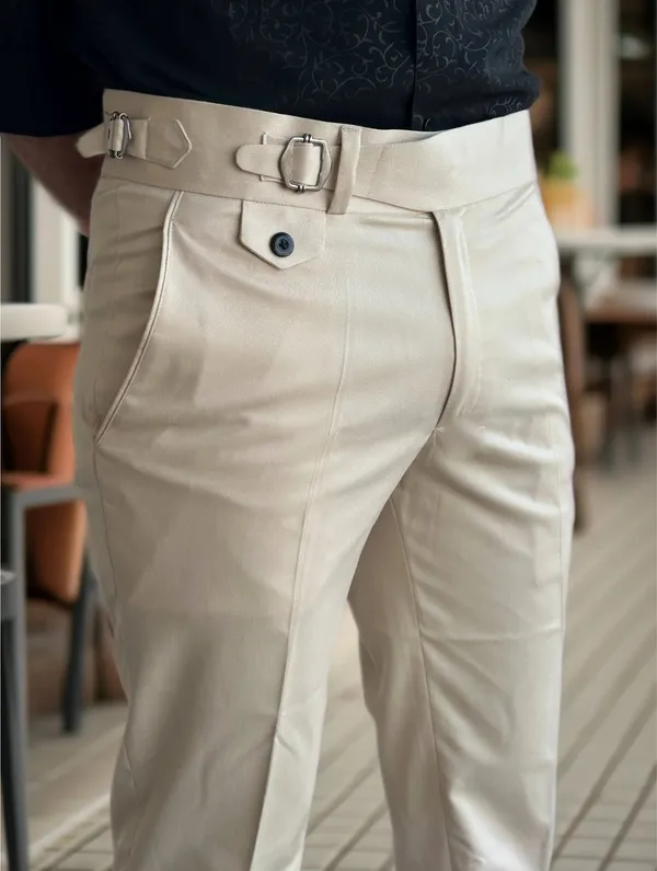Beige_Single_Pleated_Buckle_Gurkha_Pants